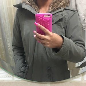 Hollister Parka heavy weight pea green winter coat